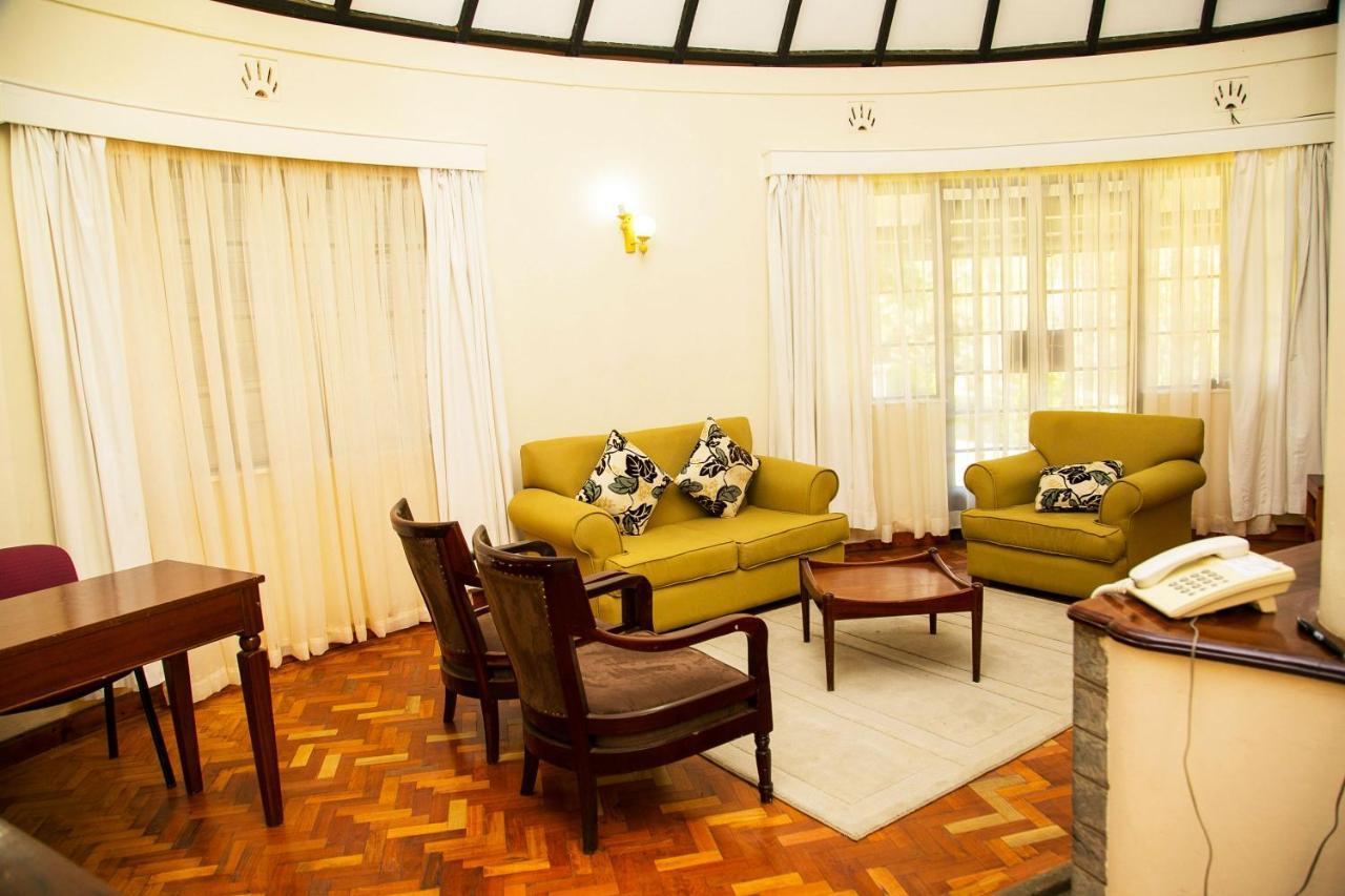 Thayu Farm Hotel Limuru Exteriör bild